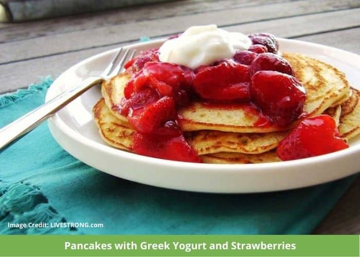 Pancakes with Greek Yogurt and Strawberries